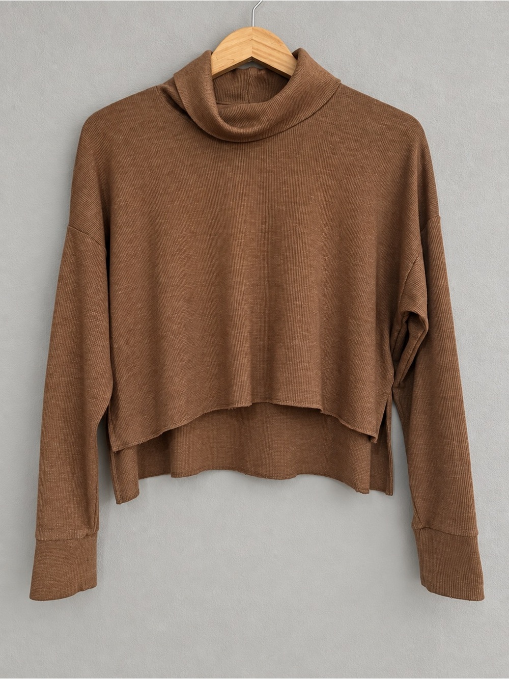 American Eagle Women’s S Brown Waffle Knit Cowl Neck Cropped High Low Sweater